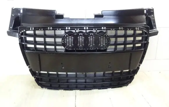 Audi TT TTS RS Mk3 8S Front bumper upper radiator grill 8J0853651