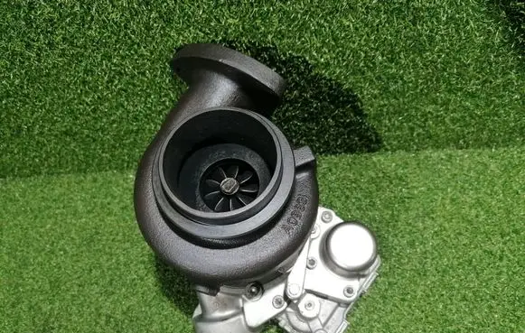 Mercedes-Benz E W212 Turbo A6510900086 A6519060200 A2C53412326