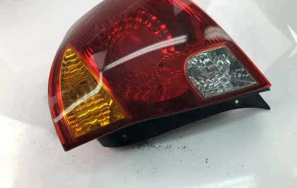 Hyundai Accent Rear/tail lights