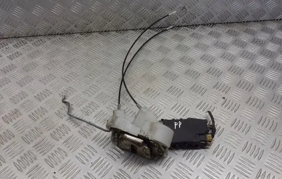 Subaru Forester SH Front door lock