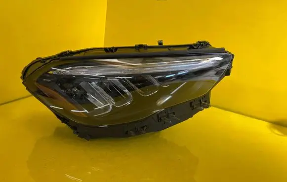 Mercedes-Benz B W247 Headlight/headlamp A2479064004