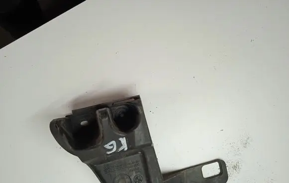 BMW X3 E83 Bumper support mounting bracket corner 3400955