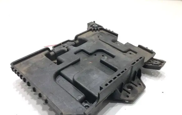 Hyundai i20 (GB IB) Battery bracket 37150-C8500