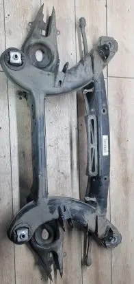Mercedes-Benz E W212 Rear subframe 2123505410 2125410 1974011
