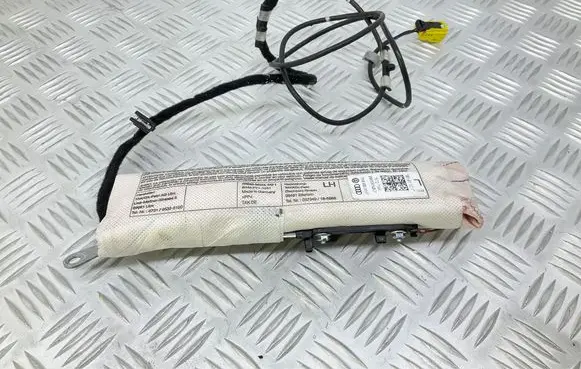 Volkswagen Tiguan Seat airbag 5N0880241F