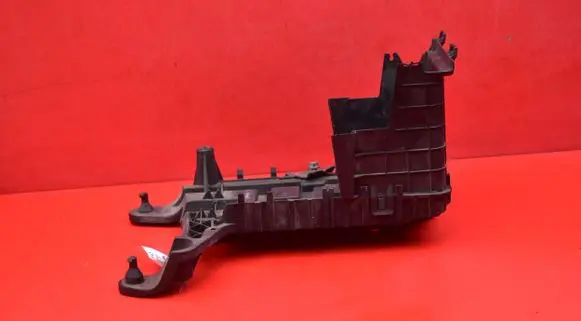 Battery box tray