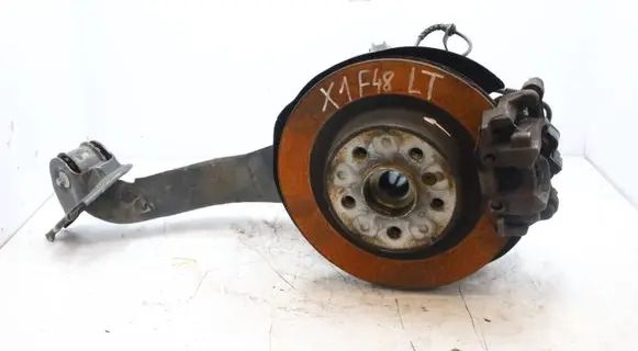 Rear wheel hub spindle/knuckle