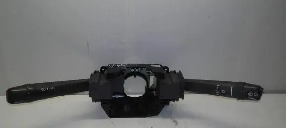 Volvo V70 Wiper control stalk 8666598