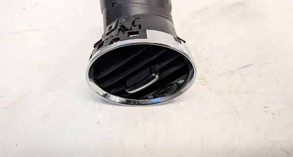 Peugeot 3008 I Dash center air vent grill 9655994277