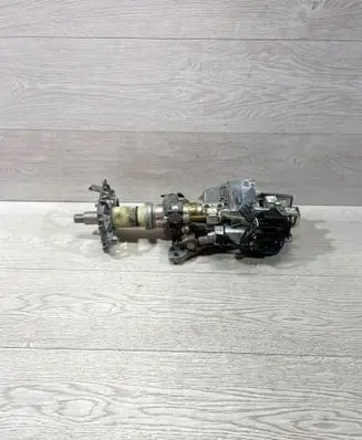 BMW 6 E63 E64 Steering wheel axle 6774627 0178516 196073