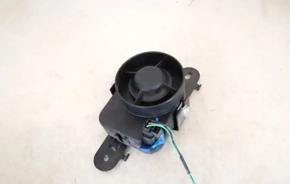 Mazda 5 Alarm system siren bp5e67sb000 60606193