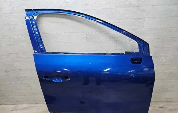 Renault Captur II Front door 802005110R