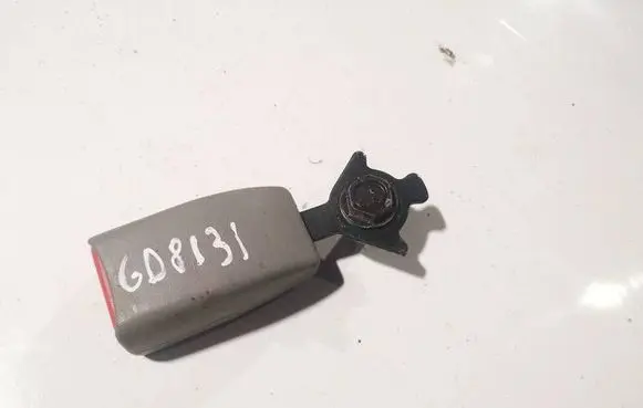 Mazda Premacy Rear seatbelt buckle