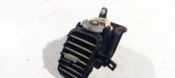 Nissan Primera Dash center air vent grill 8761av601pj05