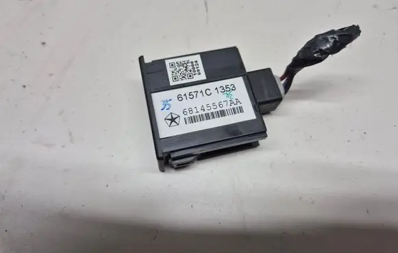 Chrysler Town u0026 Country V USB socket connector 68145567AA