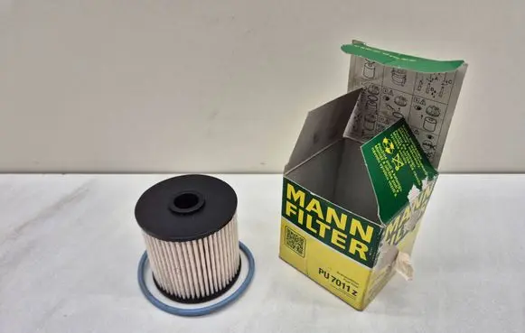 Ford Turneo Courier Fuel filter PU7011Z 2267345 2171748