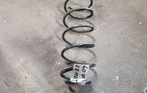 Peugeot 607 Front coil spring