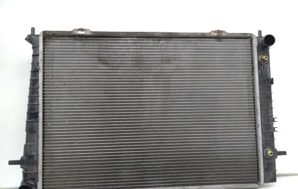 Hyundai Tucson JM Coolant radiator 253102E900