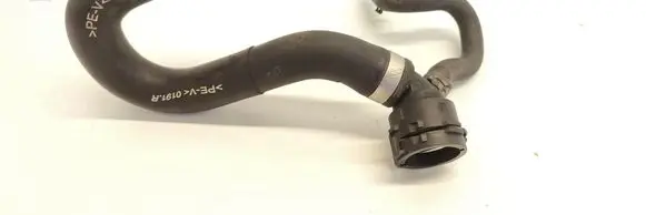 Engine coolant pipe/hose