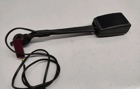 Ford Grand C-MAX Front seatbelt buckle AM51R61208ADW 617035900E 300913
