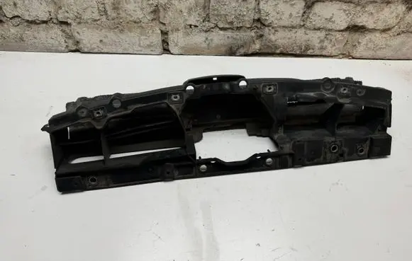 Chrysler Pacifica Bottom radiator support slam panel 68292240AA