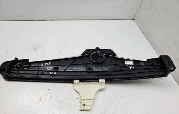 Rear window lifting mechanism without motor