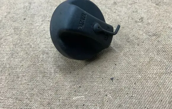 BMW 3 E46 Fuel tank filler cap 16117193372 7193372