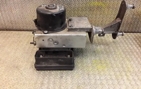 Mercedes-Benz C W203 ABS Pump 0345457732 0054312912