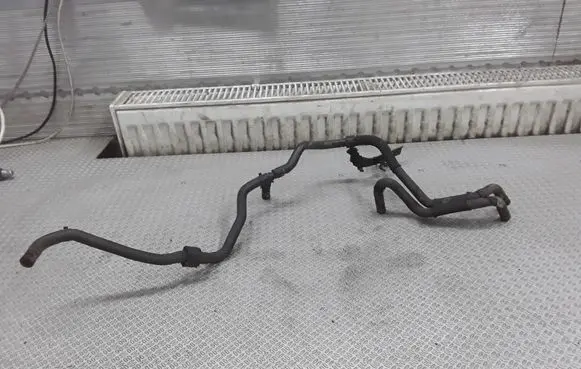Volkswagen Golf Plus Engine coolant pipe/hose