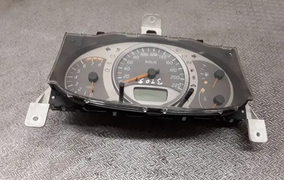 Nissan Almera Tino Speedometer (instrument cluster) BU067 X16663