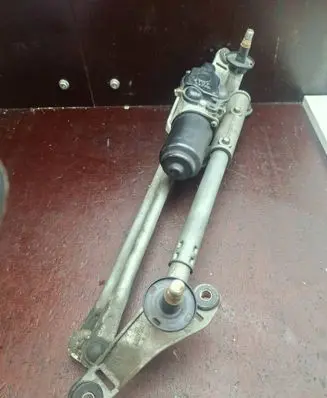 Honda FR-V Front wiper linkage 4Y0732238