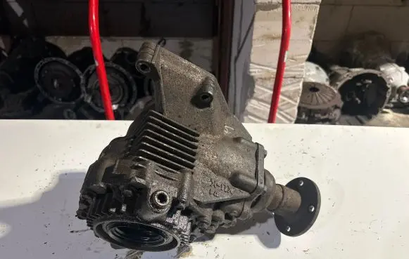 Nissan X-Trail T30 Front differential 8H5