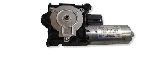 Volvo XC90 Sunroof motor/actuator 093903