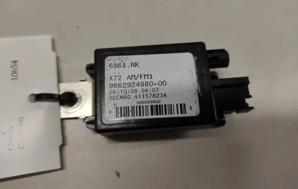 Citroen C5 Aerial antenna amplifier 966292498000 6561RK