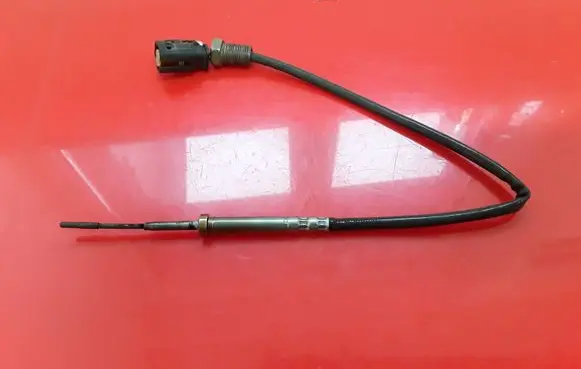 BMW 7 F01 F02 F03 F04 Exhaust gas temperature sensor 8582662