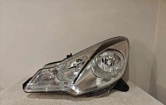 Citroen DS3 Headlight/headlamp 9673814980 9677038280 9673815080