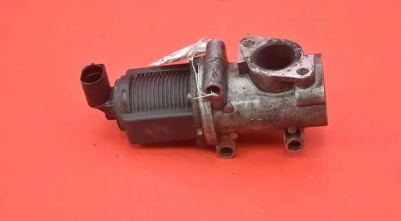 Opel Zafira B EGR valve 55215032