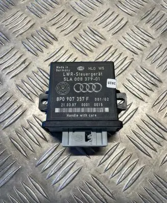Audi A4 S4 B7 8E 8H Light module LCM 8P0907357F 00010015 5LA00837901