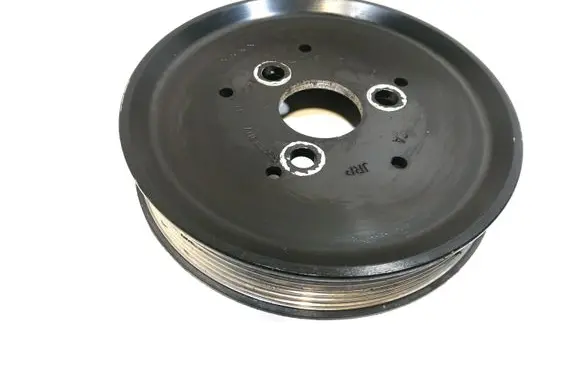 Audi Q7 4L Power steering pump pulley 06E145255C