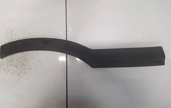 Opel Zafira A Rear arch trim 090597593