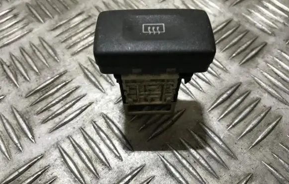 Nissan Primera Windscreen/window heater switch