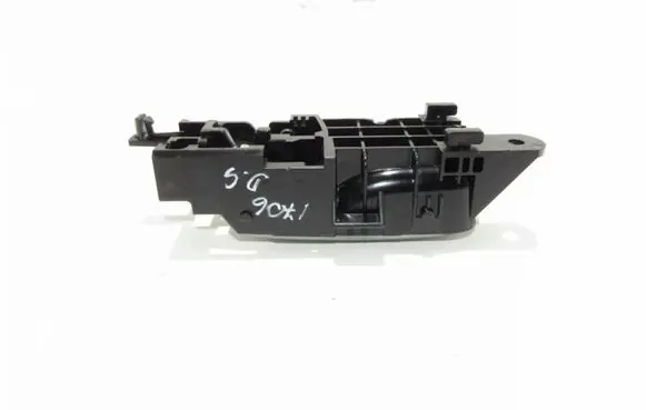 Suzuki Grand Vitara II Rear door interior handle