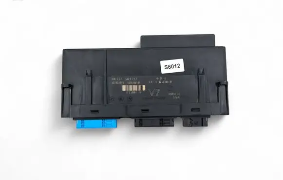 BMW 5 F10 F11 Comfort/convenience module 9244394 61359244394 61359267527