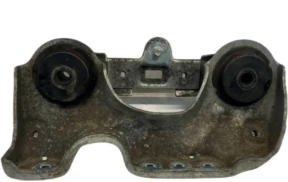 Toyota Prius (XW50) Voltage converter inverter 