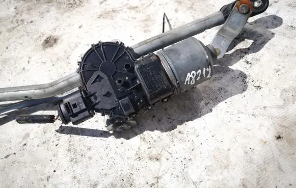 Mazda 3 I Wiper motor 0390241731 4m51-17508-aa
