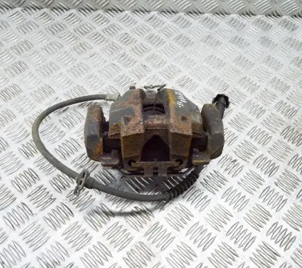 BMW X3 F25 Front brake caliper 6790921