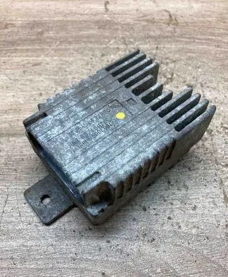 Mercedes-Benz E W210 Heater blower motor/fan resistor A0235466832 ESG300
