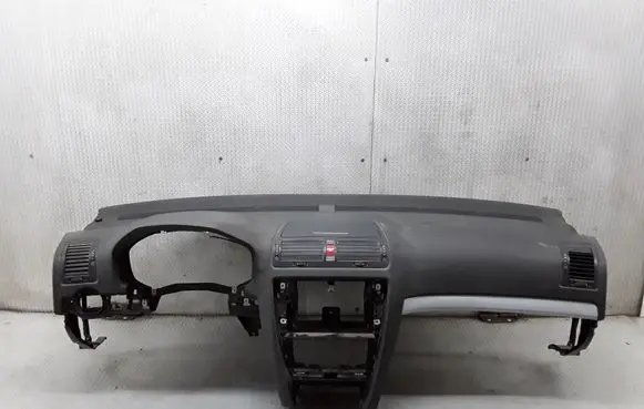 Skoda Octavia Mk2 (1Z) Dashboard