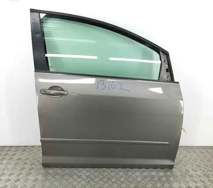 Volkswagen Golf Plus Front door 5M0831312