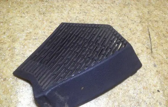 Mercedes-Benz W123 Side speaker trim/cover 1236802807